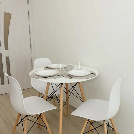 Modern Haven In Retreat With Chic Ambiance By Flat Mаnager Lägenhet Varna