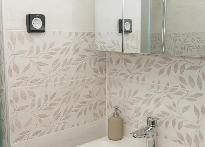 Апартамент Modern Haven In Retreat With Chic Ambiance By Flat Mаnager Варна