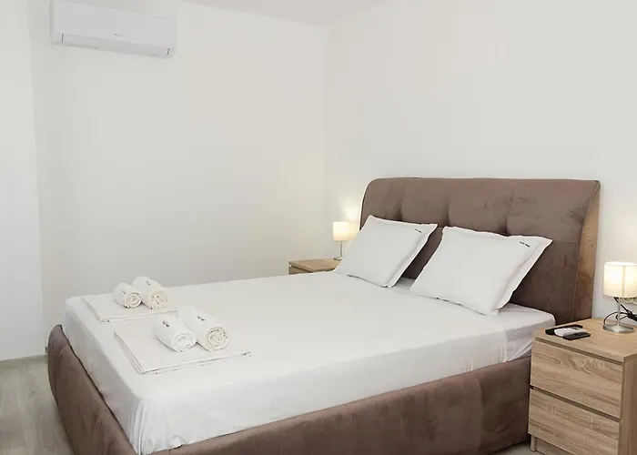 Modern Haven In Retreat With Chic Ambiance By Flat Mаnager Апартамент Варна