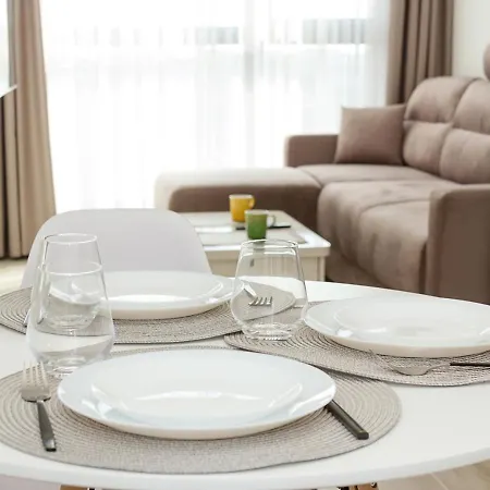 Modern Haven In Retreat With Chic Ambiance By Flat Mаnager Appartamento *